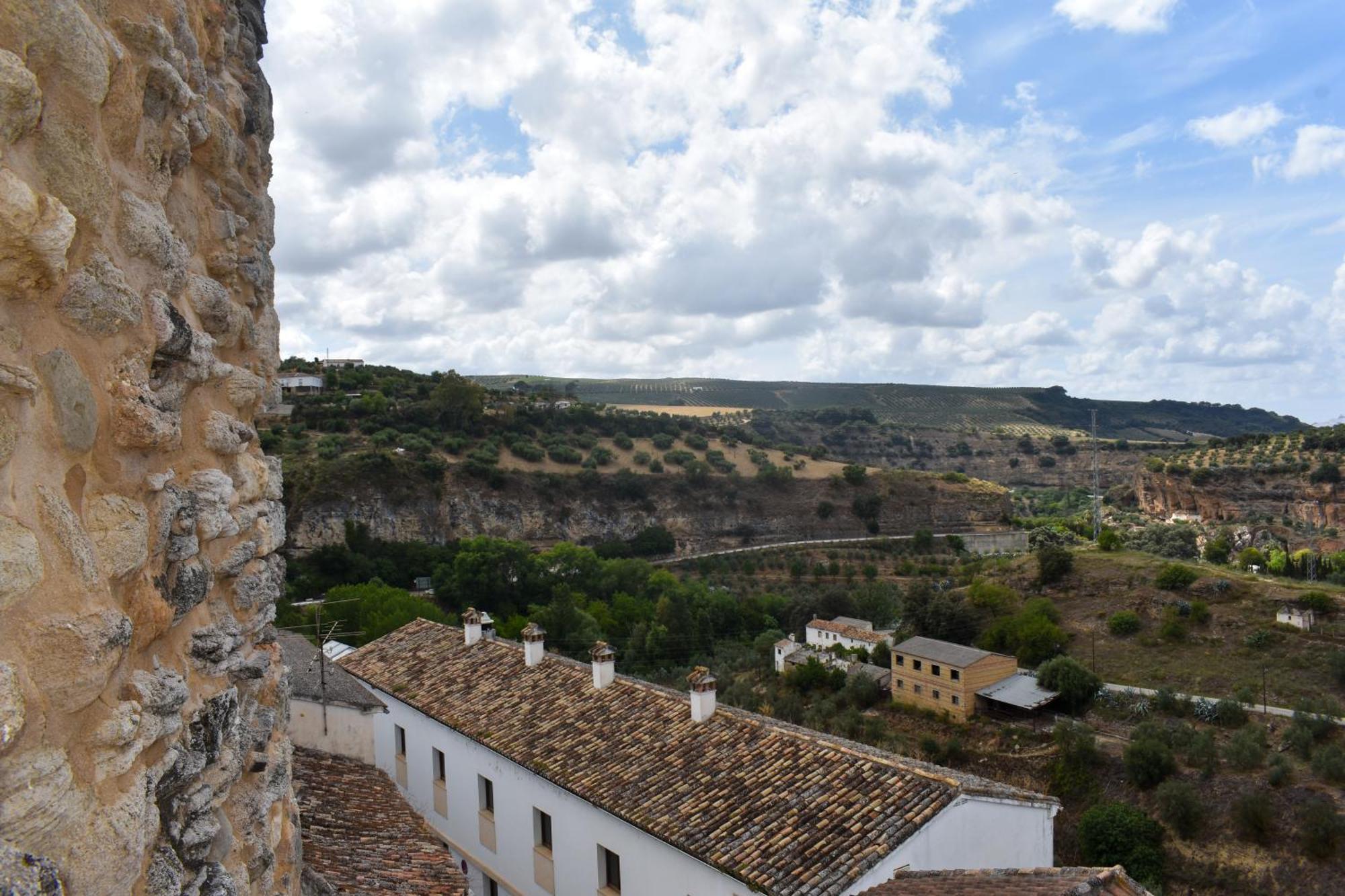 Casa Puerta Arabe Vakantiehuis Setenil De Las Bodegas